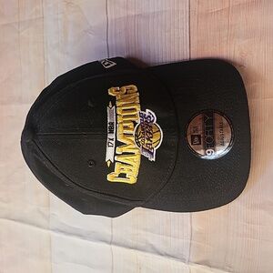 La lakers hat